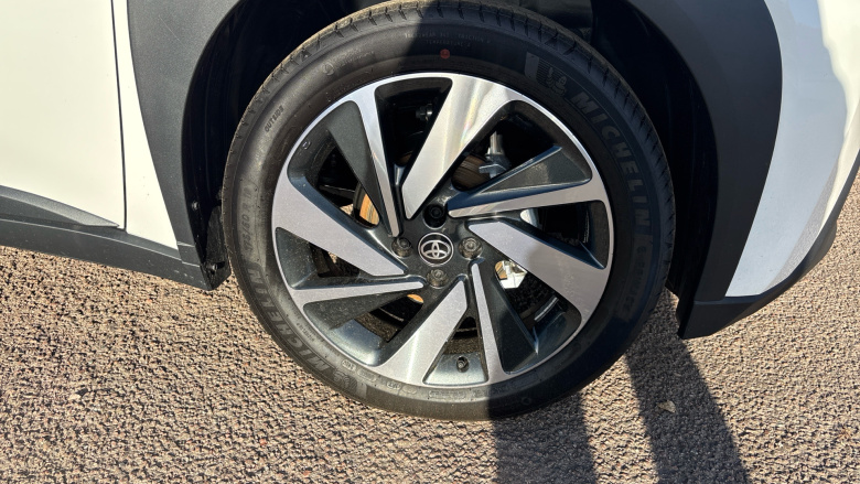 Toyota Aygo X 1.0 VVT-i Edge 5dr Petrol Hatchback